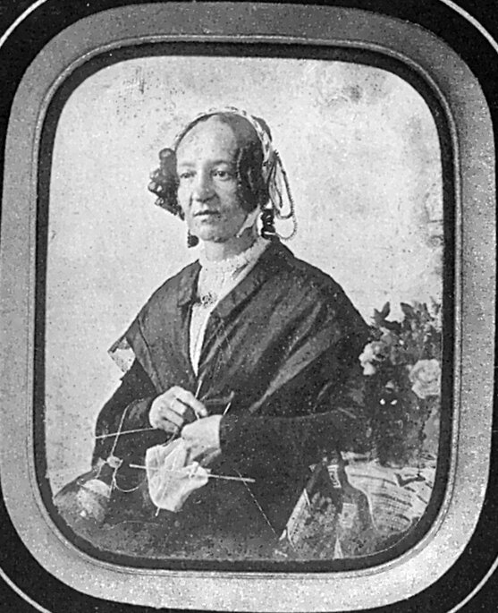 11. Дагерротиписты – те, кто проявлял фотографии на пластинках серебра. 