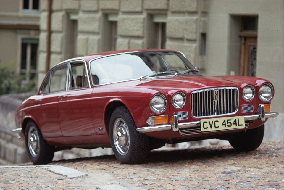 15. Jaguar XJ6 1970 года. 