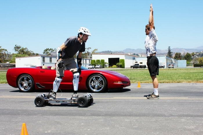 15. GnarBoard – электрический скейтборд.