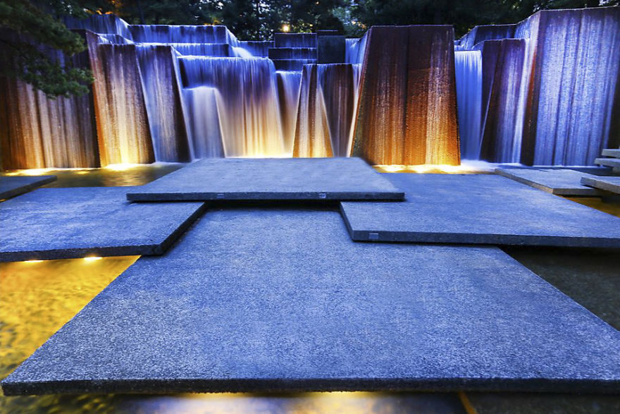 worlds-most-amazing-fountains11